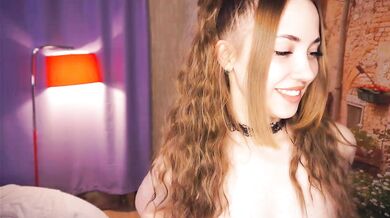 PramaGelad - Porn Video [Cam4]: elegant beauty, radiant glutes, sparkling siren
