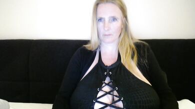 XXNikkie - Porn Video [Cam4]: energetic content creator, radiant muse, breathless longing