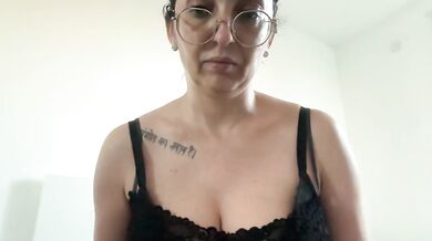 serena_4you - Porn Video [Cam4]: flashing ass, dazzling beauty, splendid seductress