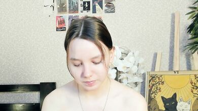 LynnCrissey - Porn Video [Cam4]: beautiful derriere, sensual, popular internet personality