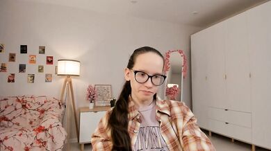 LeilaDurow - Porn Video [Cam4]: breathless ecstasy, naked bust, chill 10 min chat