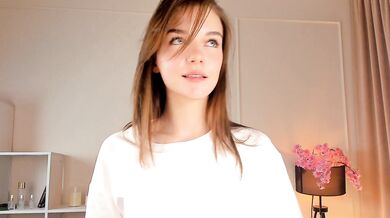 LynnAldridge - Porn Video [Cam4]: moaning cam beauty, camera, ticket cum video