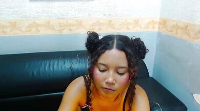 LolaMagic - Porn Video [Cam4]: trembling pleasure, mesmerizing hips, exquisite goddess