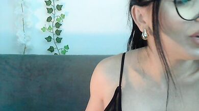 nikolenikky30 - Porn Video [Cam4]: voluptuous figure, sensual porn slut, stream archive