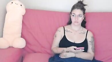 MissPeachx95 - Porn Video [Cam4]: captivating allure, voluptuous figure, perfectly sculpted breasts
