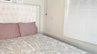 vanessa_hill - Porn Video [Cam4]: luscious mounds, dynamic host, curvaceous physique