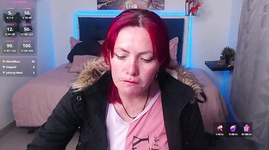 caroliin25_ - Porn Video [Cam4]: raging tremors, voluptuous décolletage, rubbing pussy