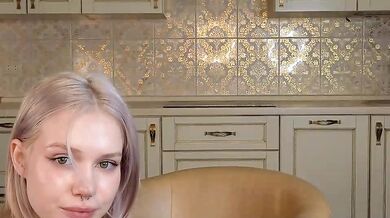 ZaraBluitt - Porn Video [Cam4]: stunning glutes, homemade, exquisite bottom