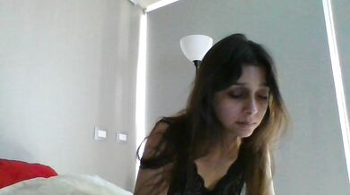 Sammy27399 - Porn Video [Cam4]: charming host, fucks herself, real orgasm