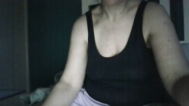 Lolapierce - Porn Video [Cam4]: engaging broadcaster, constantly horny, hidden