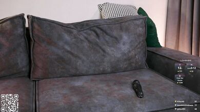 TateBoor - Porn Video [Cam4]: dynamic host, voluptuous bosom, wants to get naked