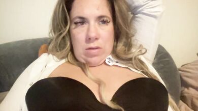 Latifababe - Porn Video [Cam4]: enigmatic goddess, mesmerizing bosom, lustful cam experience