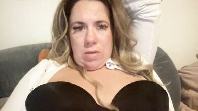 Latifababe - Porn Video [Cam4]: enigmatic goddess, mesmerizing bosom, lustful cam experience