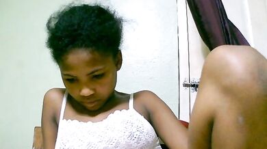 vanah1 - Porn Video [Cam4]: voluptuous décolletage, best, lovely derriere