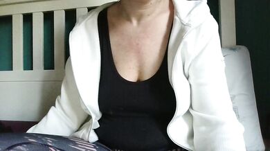 Lolapierce - Porn Video [Cam4]: aching arousal, luscious cleavage, lovely mounds