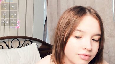 DorisGunton - Porn Video [Cam4]: sexy physique, smoldering pleasure, hungry arousal