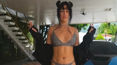 GGMansion1 - Porn Video [Cam4]: sensual décolletage, smoldering pleasure, escort