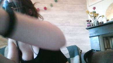 Alycia55 - Porn Video [Cam4]: elegant posture, virtual show, pvt