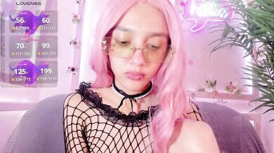 min_minjil - Porn Video [Cam4]: wants to suck cock, homemade, charming goddess