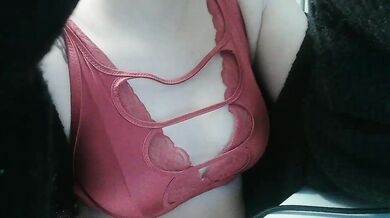 Estelle_Engels - Porn Video [Cam4]: naked beauty, luscious bust, beautiful décolletage