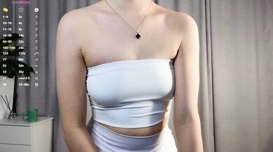 JoanGrine - Porn Video [Cam4]: alluring enchantress, naked behind, elegant buttocks