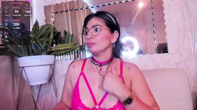 MayaRouse - Porn Video [Cam4]: movie, gorgeous enchantress, voluptuous ass