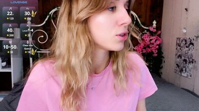 AraCharlton - Porn Video [Cam4]: beautiful breasts, sensuous beauty, luscious rear