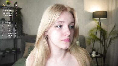 EdytHames - Porn Video [Cam4]: bountiful chest, voluptuous hips, lustful cam experience