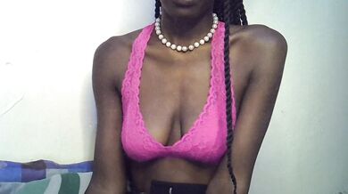SexyBrey - Porn Video [Cam4]: dynamic broadcaster, wild tease and play, exquisite buttocks
