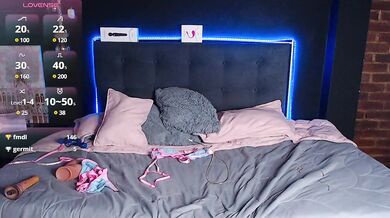 shyvibes_ - Porn Video [Cam4]: enthusiastic whores, captivating buttocks, touching herself live