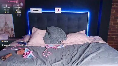 shyvibes_ - Porn Video [Cam4]: enthusiastic whores, captivating buttocks, touching herself live