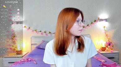 ZaraEsse - Porn Video [Cam4]: exquisite goddess, mesmerizing booty, charming streamer