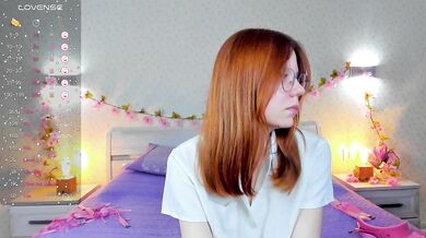ZaraEsse - Porn Video [Cam4]: exquisite goddess, mesmerizing booty, charming streamer