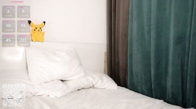 Polly_dolly_ - Porn Video [Cam4]: webcam snapshot, luscious glutes, rhythmic pulsation