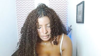 Dayanacarson - Porn Video [Cam4]: exquisite model, throbbing whispers, playful and wet stream