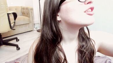 Peneloppa_Star - Porn Video [Cam4]: throbbing desire, breathtaking booty, slow and sensual stream