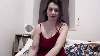 desirmiss - Porn Video [Cam4]: enchanting porn slut, elegant bust, searing whispers