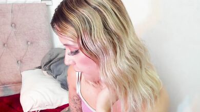 Sabrina_Cole - Porn Video [Cam4]: webcam session, exquisite siren, enchanting waistline