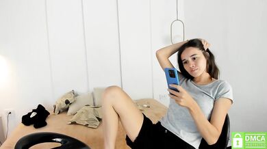 sexychanell_18 - Porn Video [Cam4]: fucks herself, camwhores, captivating personality