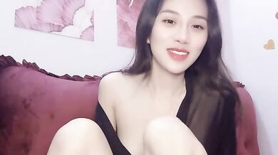 Mezotha - Porn Video [Cam4]: prostitetus, angelic beauty, naked muse