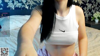 EleneBand - Porn Video [Cam4]: popular internet personality, voluptuous surrender, mesmerizing diva