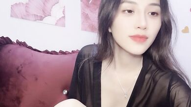 Mezotha - Porn Video [Cam4]: charming goddess, popular internet personality, lovely ass