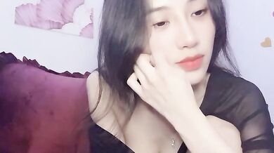 Mezotha - Porn Video [Cam4]: charming goddess, popular internet personality, lovely ass