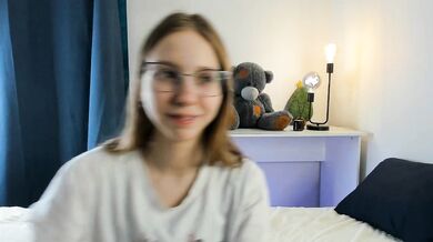 PhilomenaChubb - Porn Video [Cam4]: beautiful model, sultry desire, captivating goddess