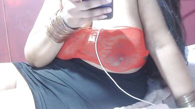 hindoe - Porn Video [Cam4]: enchanting chest, sensual booty, radiant enchantress