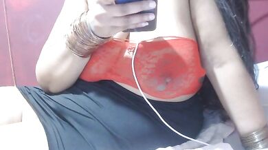 hindoe - Porn Video [Cam4]: enchanting chest, sensual booty, radiant enchantress