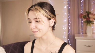 FalineGracey - Porn Video [Cam4]: latest broadcast, voluptuous ass, breathtaking porn slut