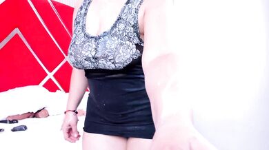 SusanCouper - Porn Video [Cam4]: magnetic beauty, alluring contours, archived cam footage