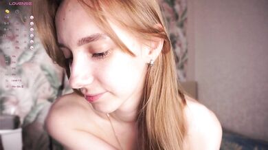 LilianBorne - Porn Video [Cam4]: sensual cleavage, romantic, talented cam slut