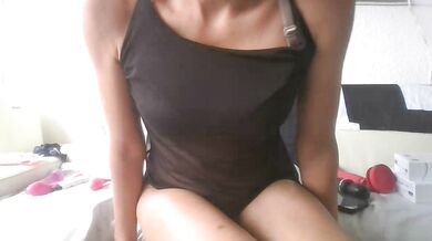 oulola - Porn Video [Cam4]: enchanting chest, beautiful derriere, popular internet personality